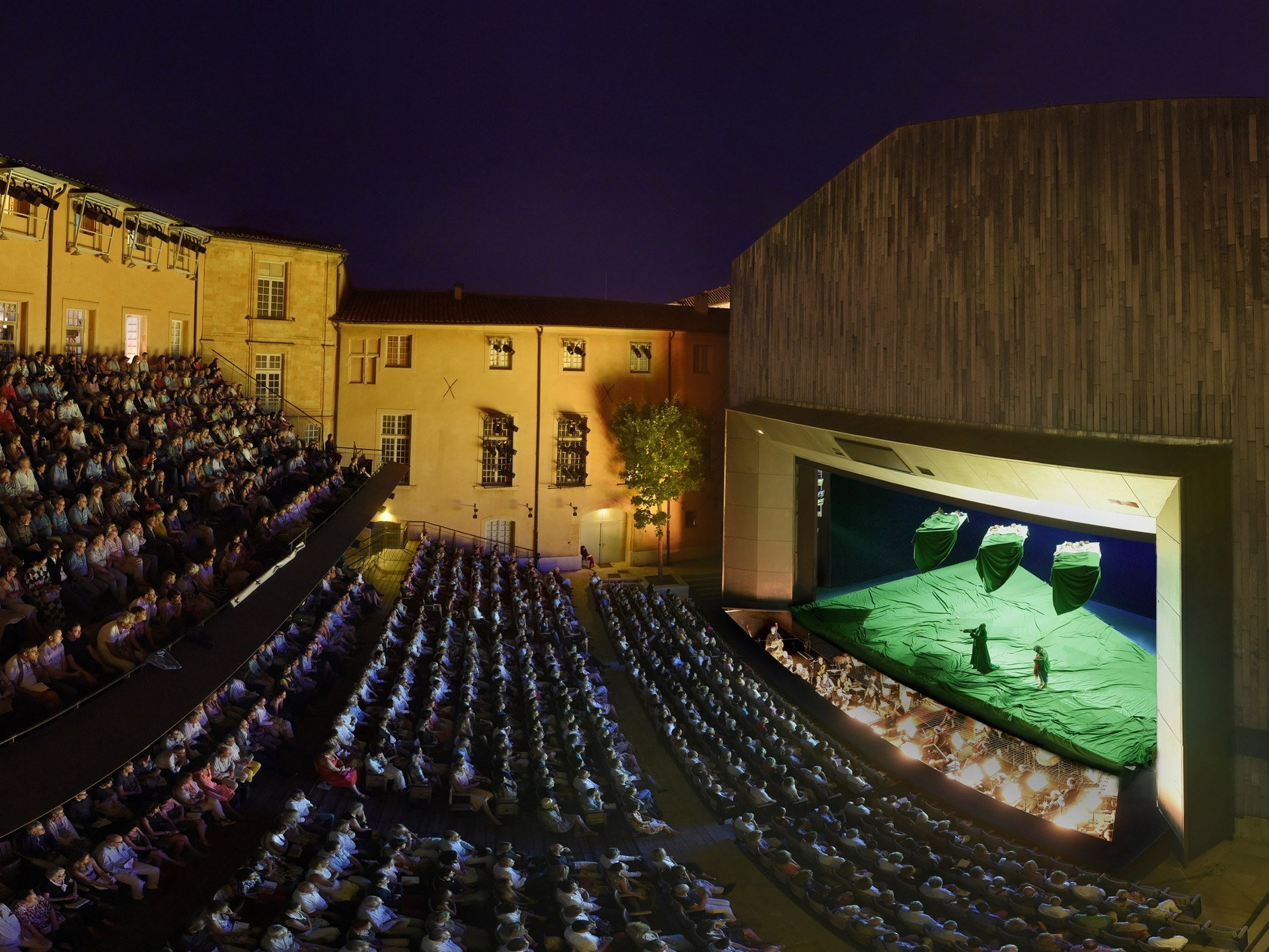 Théâtre de lArchevêché • Aix en Provence - Office de Tourisme