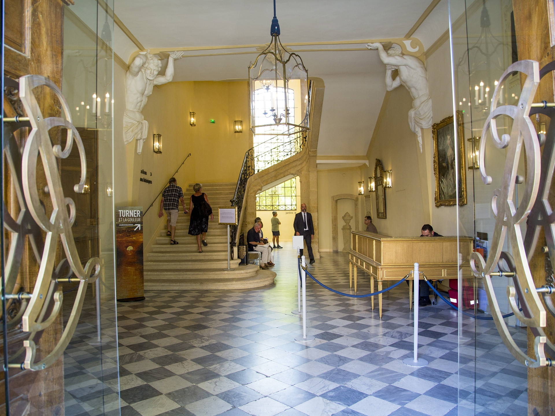 hotel de caumont centre d'art